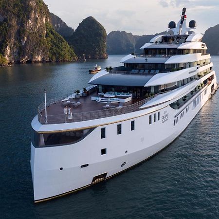 Отель Grand Pioneers Halong Bay Cruise 1 Халонг Экстерьер фото